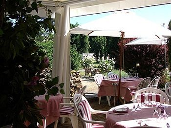 Hotel La Chaum'Yerres Chaumes-en-Brie Exterior foto